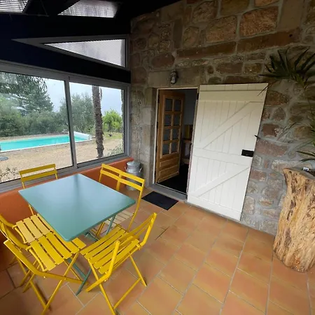 Holiday home Le Planzollais